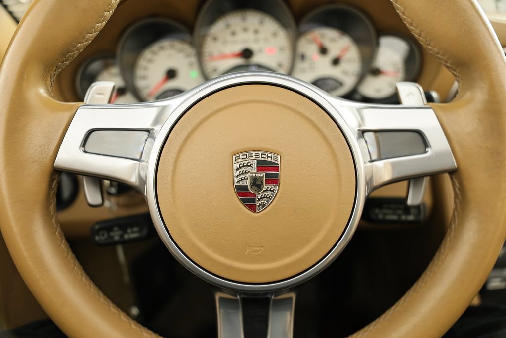 Used 2012 Porsche 911 Turbo S AWD/4WD image 31