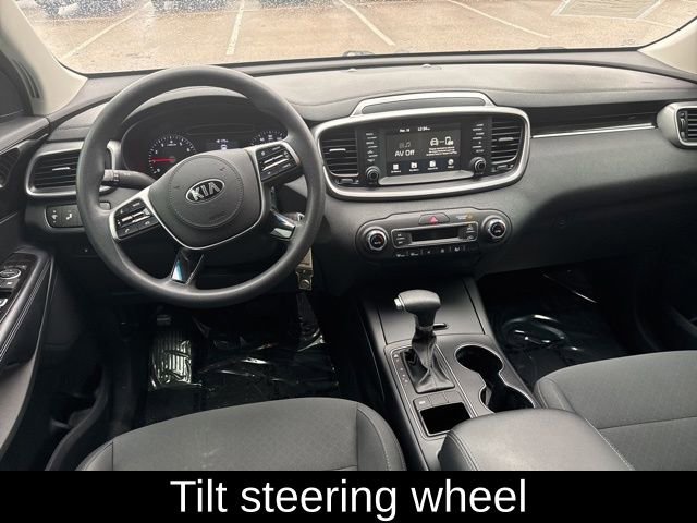 Used 2019 Kia Sorento LX image 18