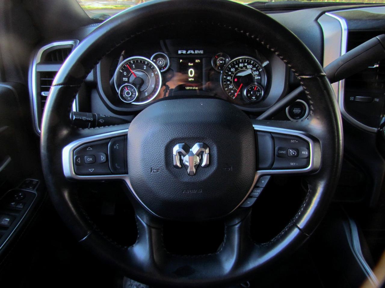 Used 2024 RAM 3500 Big Horn w/ Night Edition image 27