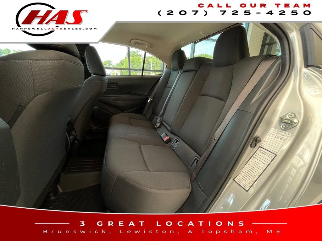 Used 2023 Toyota Corolla LE FWD image 12