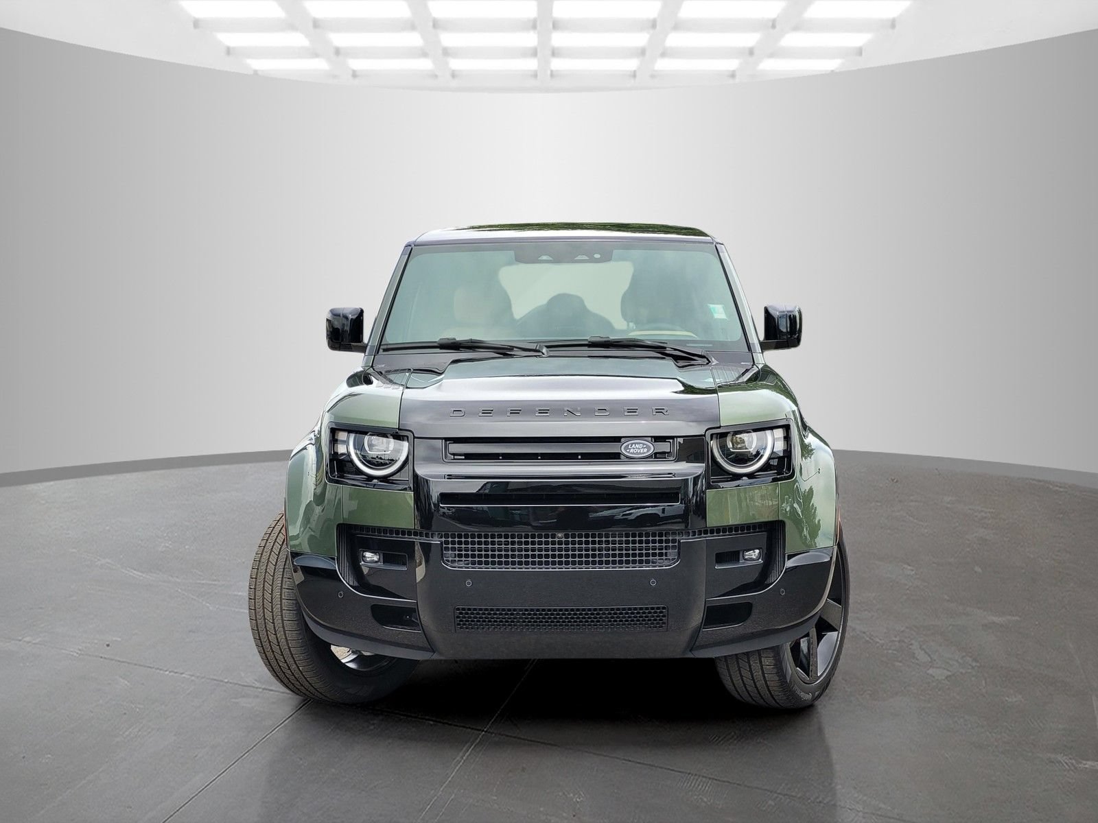 New 2026 Land Rover Defender 110 X AWD/4WD image 2