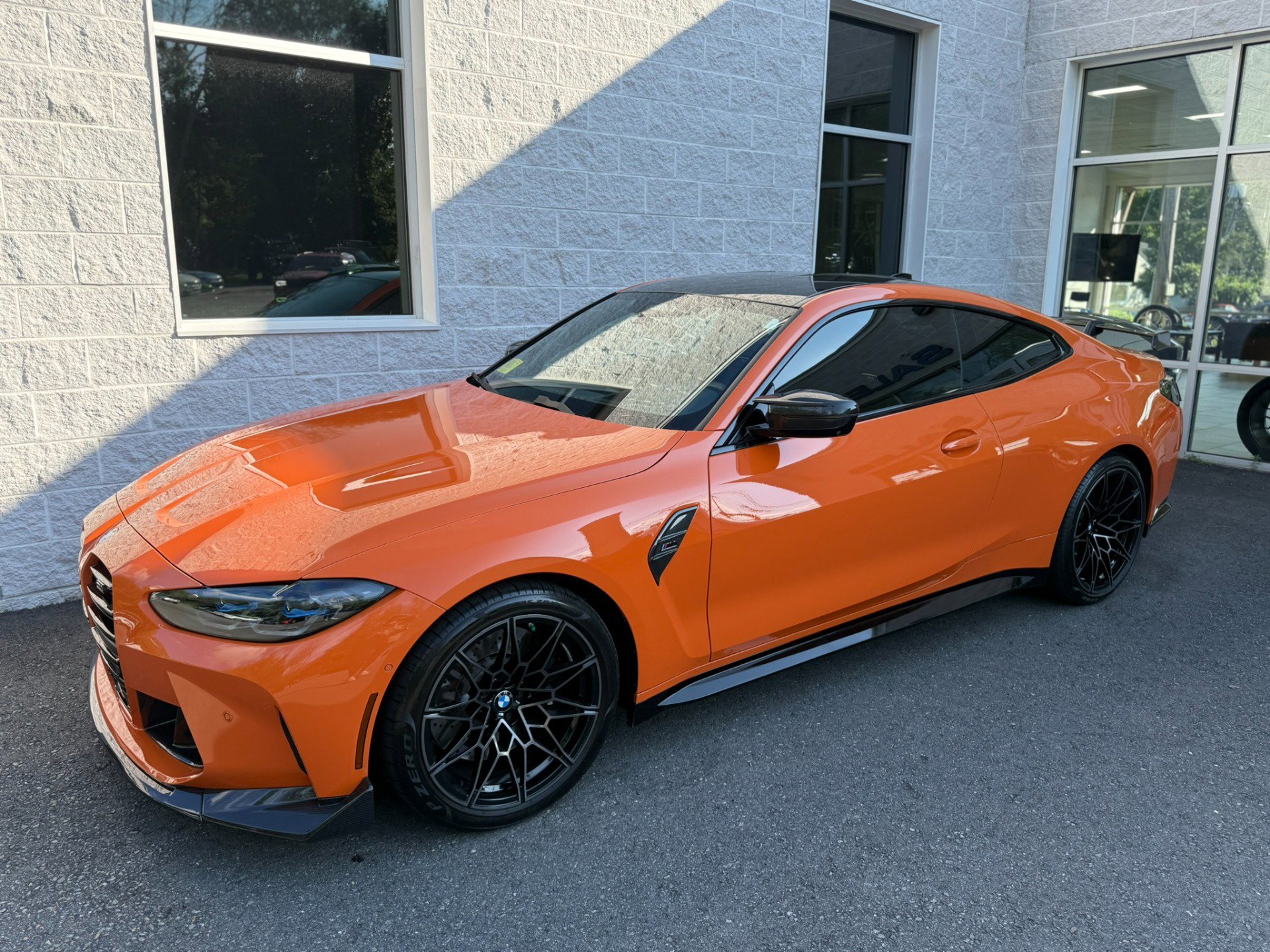 Used 2022 BMW M4 xDrive Competition w/ M Carbon Exterior Package image 2