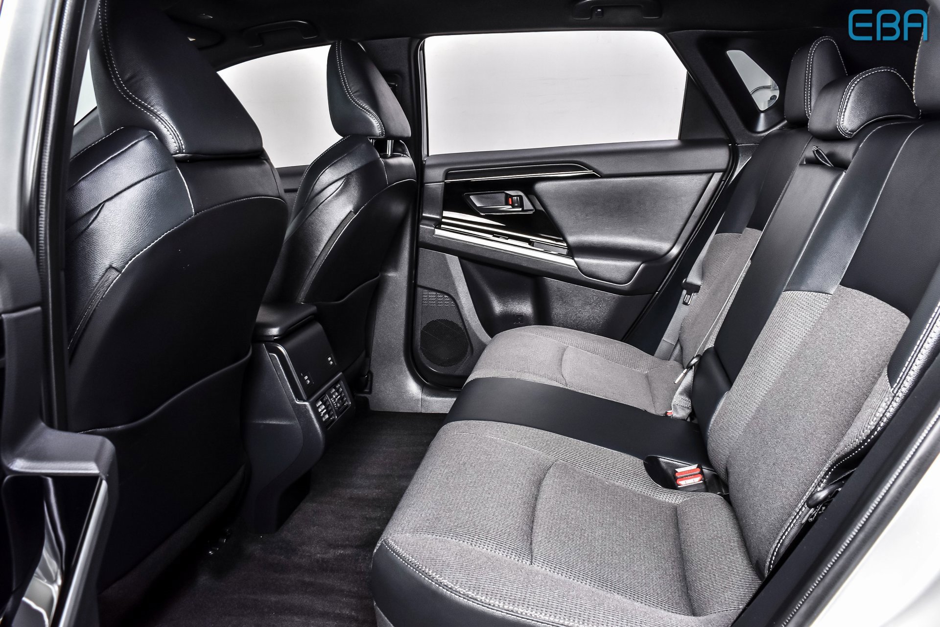 Used 2024 Toyota bZ4X XLE w/ Weather Package image 21