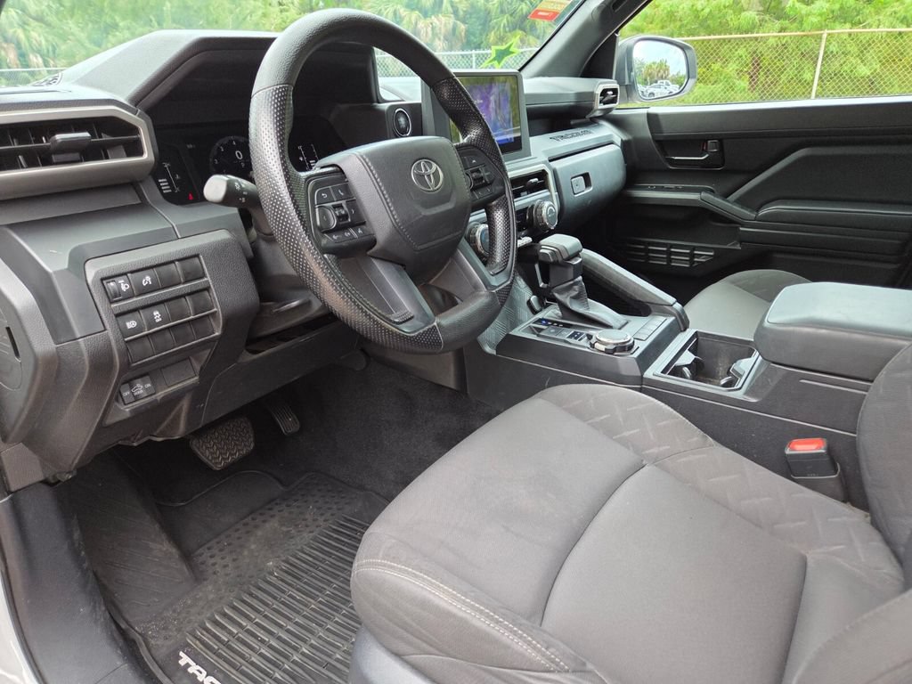 Certified 2024 Toyota Tacoma SR AWD/4WD image 25