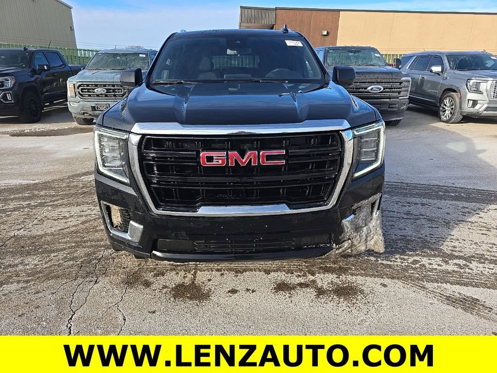 Used 2023 GMC Yukon XL SLE image 2