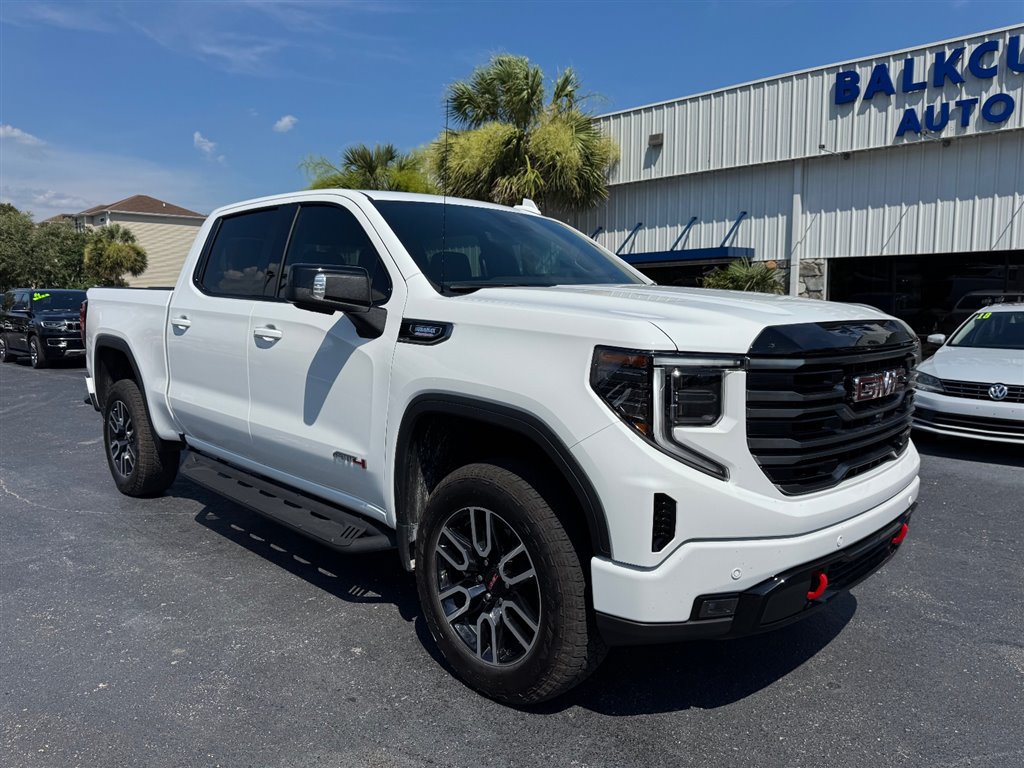 Used 2026 GMC Sierra 1500 AT4 w/ AT4 Premium Package AWD/4WD image 2