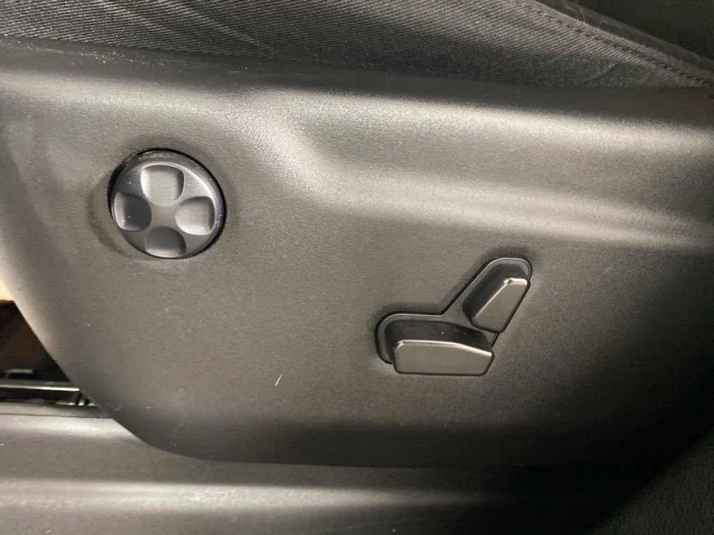 Used 2025 Dodge Durango R/T image 17