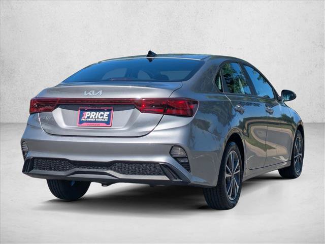 Used 2024 Kia Forte LXS w/ LXS Technology Package FWD image 5
