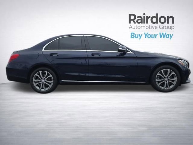 Used 2015 Mercedes-Benz C 300 4MATIC Sedan image 9