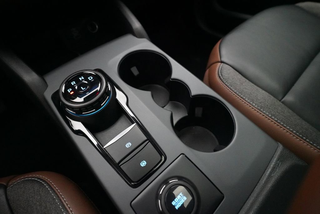 Used 2023 Ford Bronco Sport Outer Banks w/ Tech Package AWD/4WD image 16