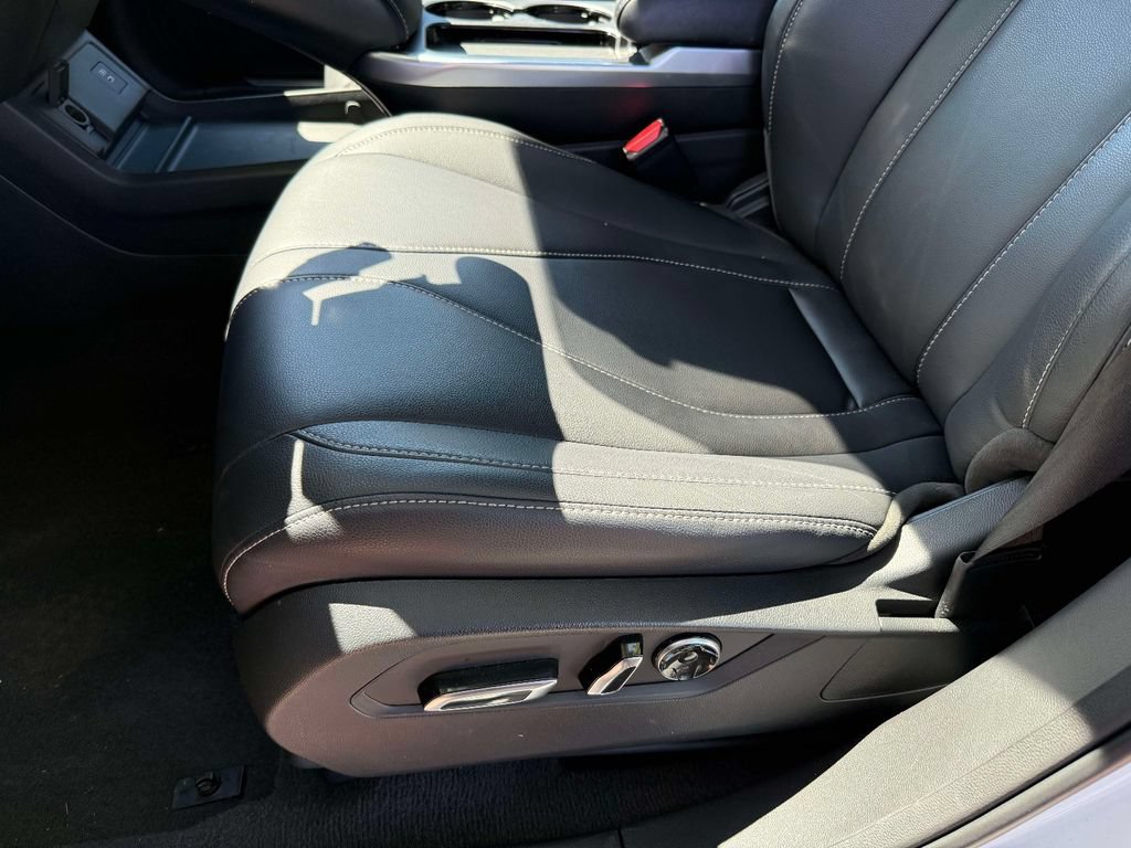 Certified 2025 Acura RDX SH-AWD image 13