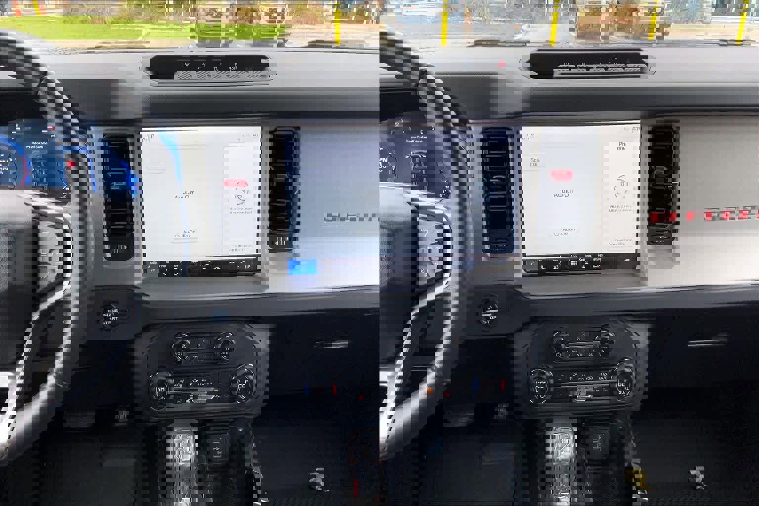 Certified 2025 Ford Bronco Big Bend w/ Black Diamond Package image 7