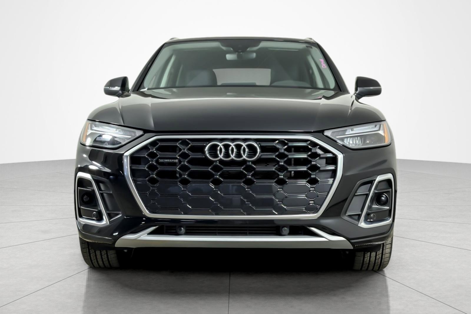 Used 2023 Audi Q5 e Premium w/ Convenience Package AWD/4WD image 8