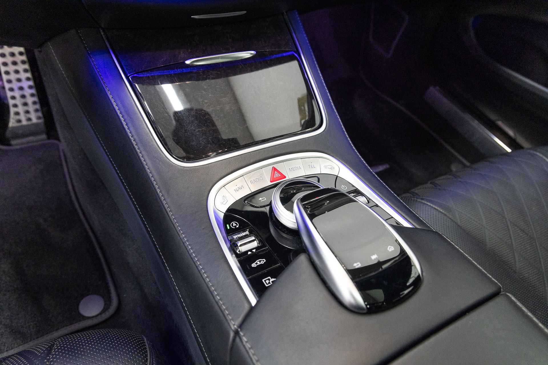 Used 2018 Mercedes-Benz S 560 4MATIC Sedan w/ AMG Line Exterior image 19