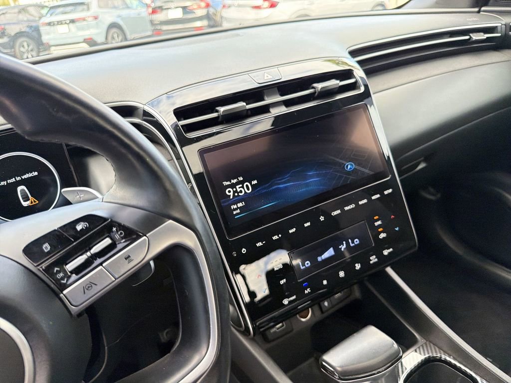 Used 2022 Hyundai Santa Cruz Limited AWD/4WD image 26