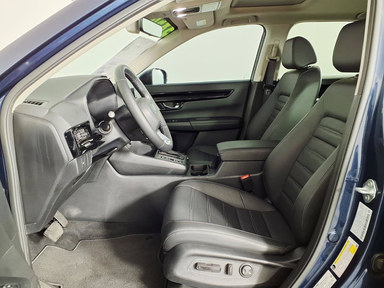 Used 2026 Honda CR-V EX-L image 17