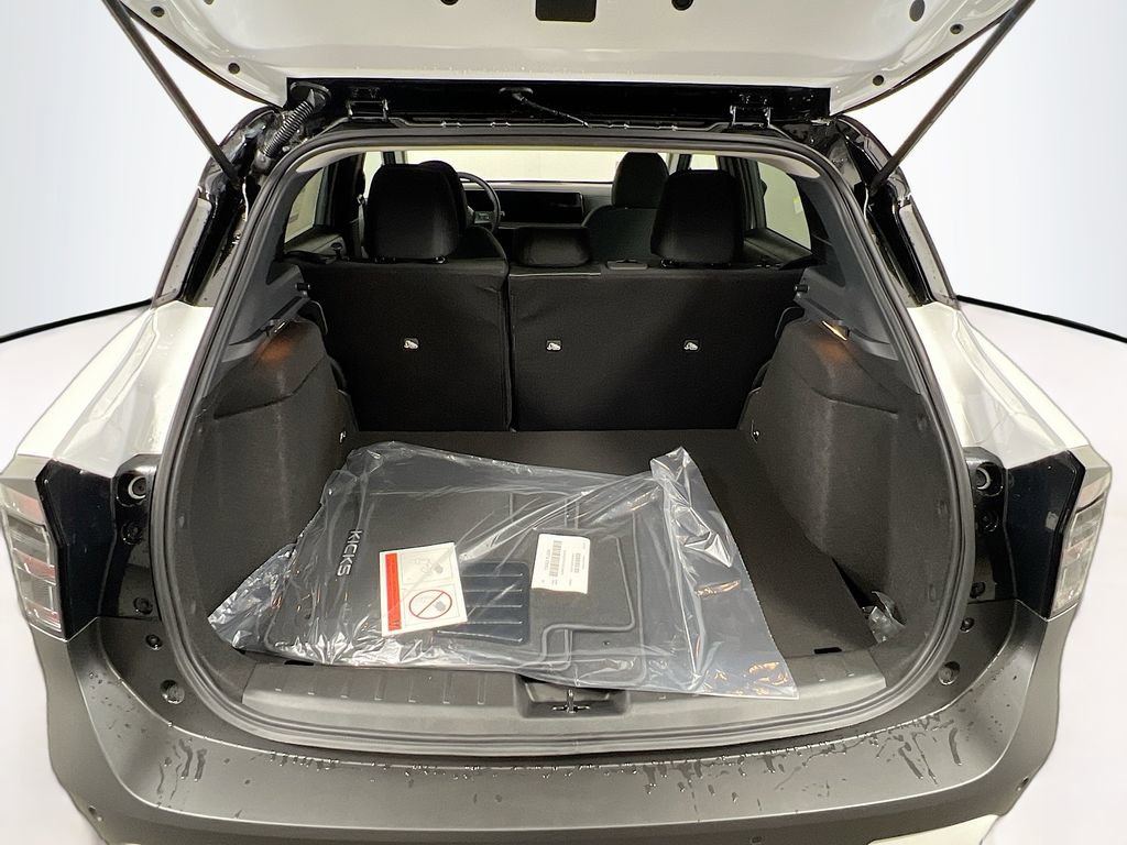 New 2026 Nissan Kicks SV AWD/4WD image 21