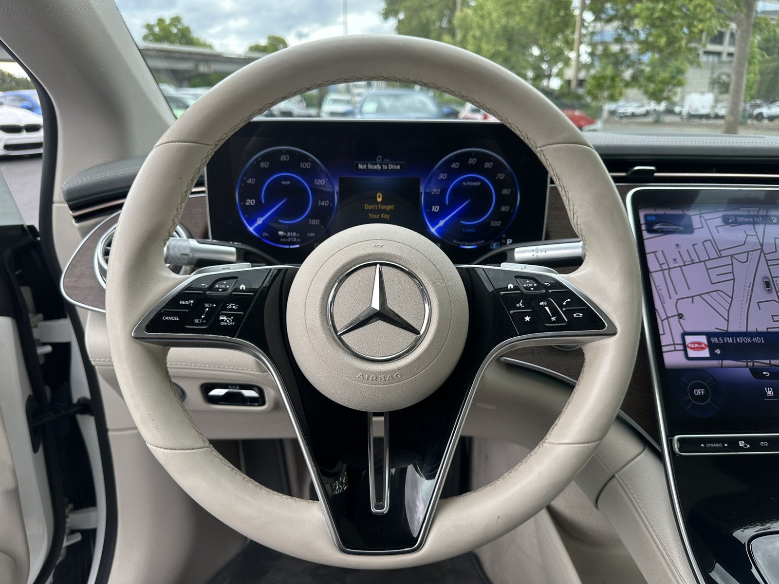 Used 2022 Mercedes-Benz EQS 450+ Sedan image 14