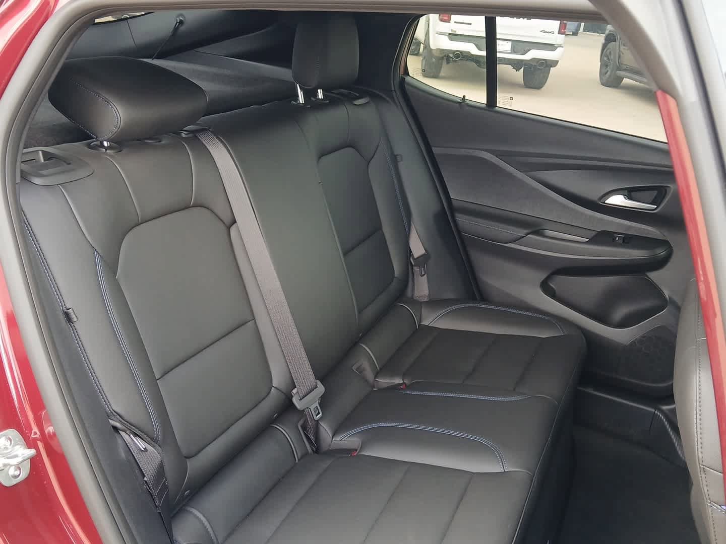 Used 2025 Buick Envista Sport Touring FWD image 59
