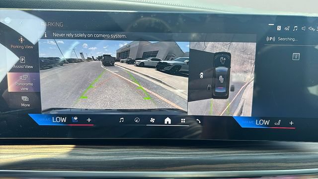 Used 2025 BMW i7 eDrive50 w/ M Sport Package RWD image 17