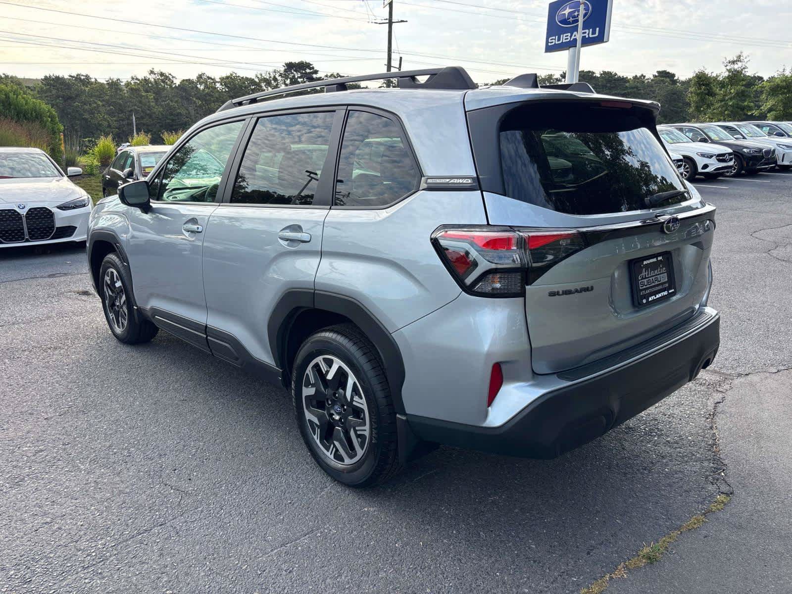 Used 2026 Subaru Forester Premium AWD/4WD image 5