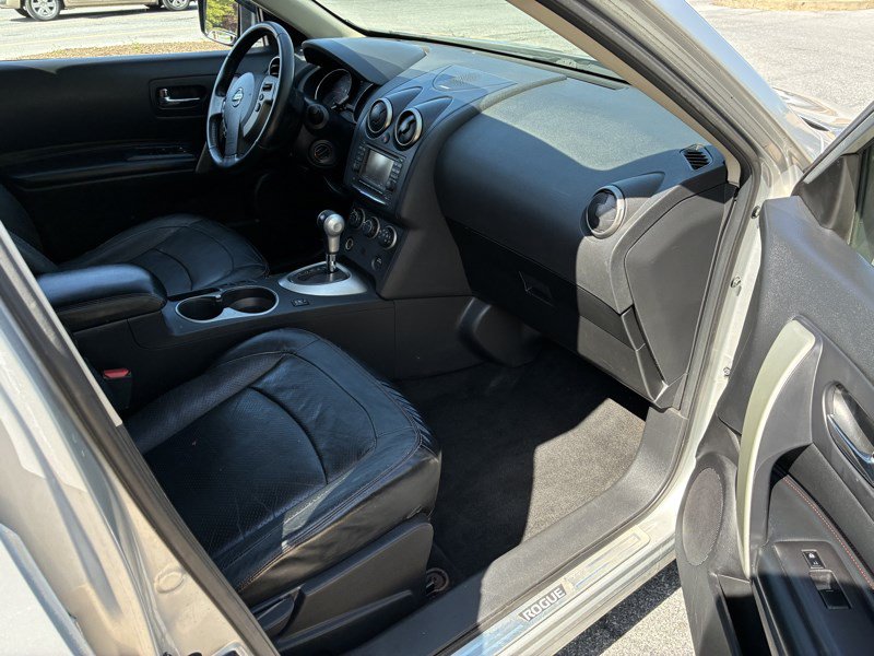 Used 2013 Nissan Rogue SL AWD/4WD image 13