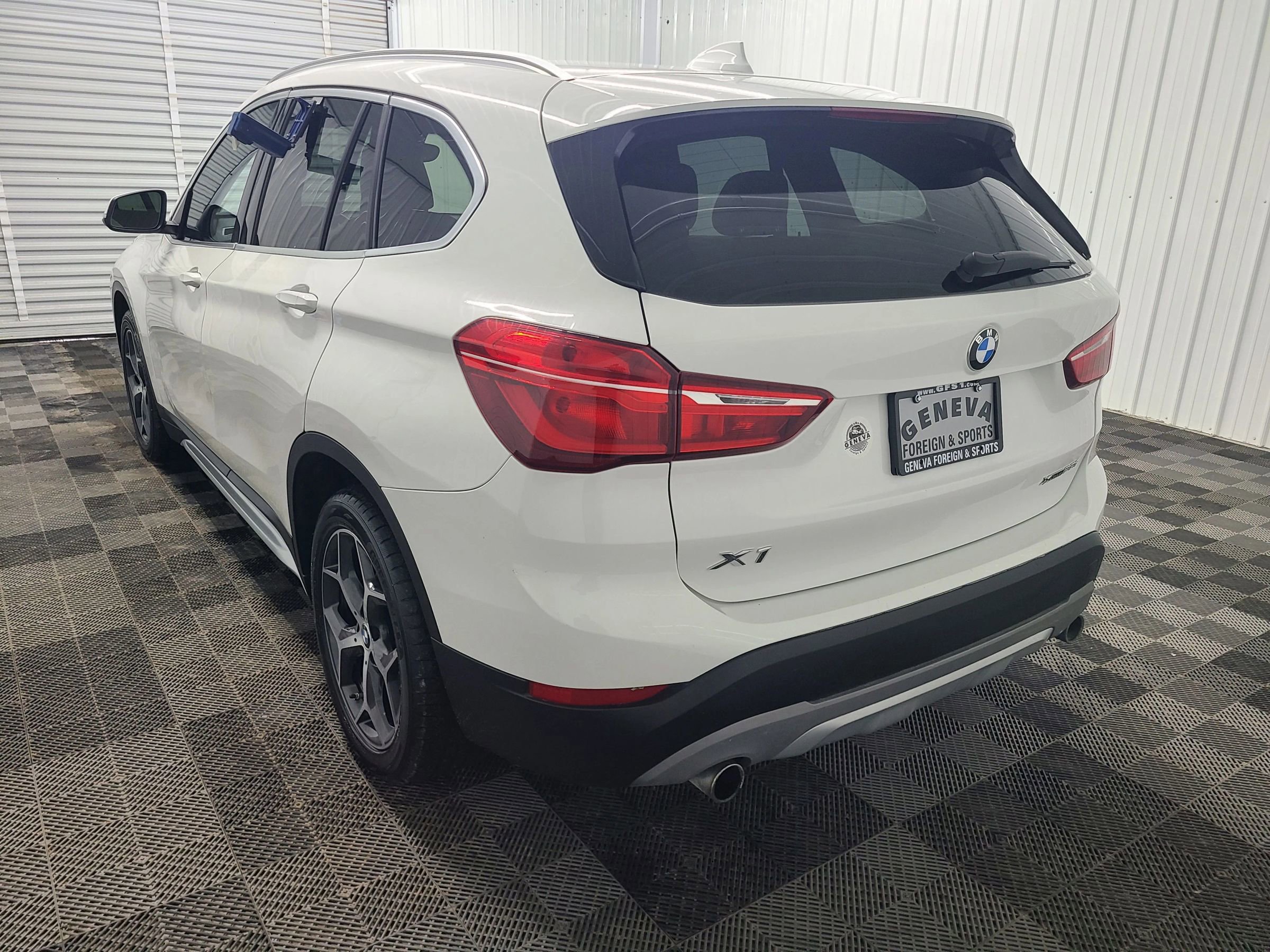Used 2018 BMW X1 xDrive28i w/ Convenience Package image 10