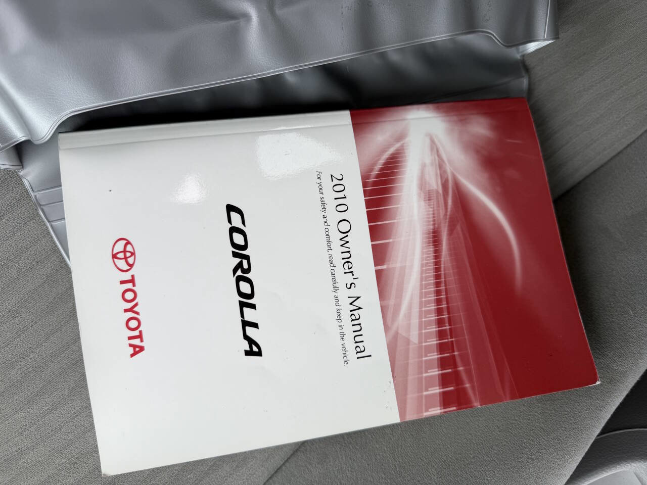 Used 2010 Toyota Corolla LE image 24