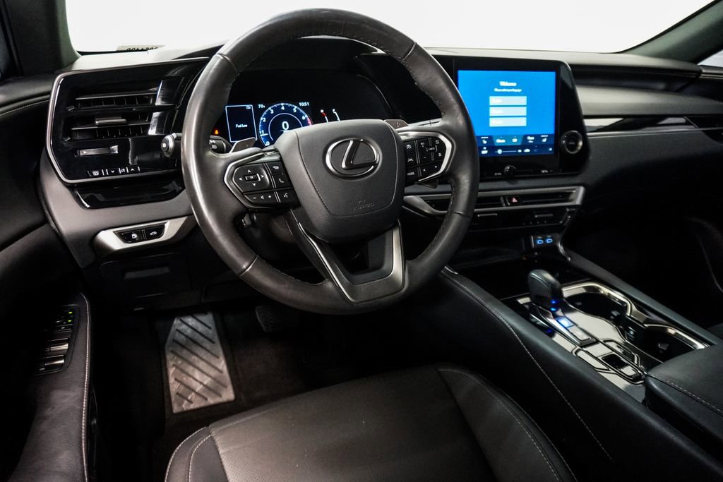 Used 2024 Lexus RX 350 FWD w/ Technology Package image 12