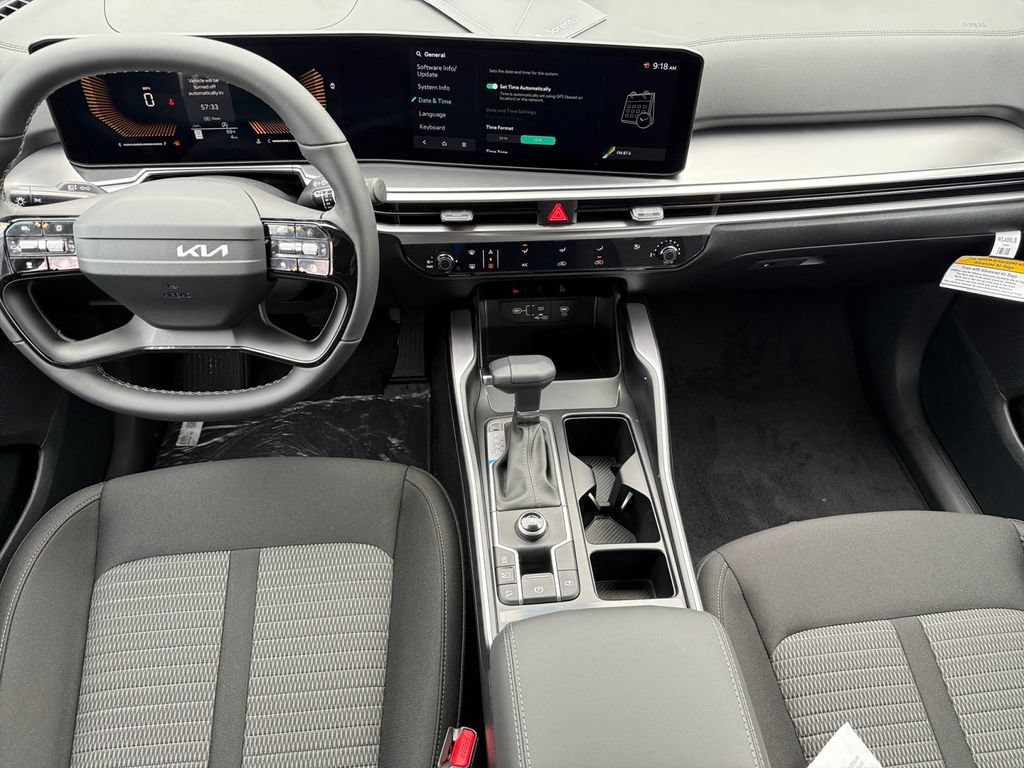 Used 2026 Kia Sorento LX FWD image 11
