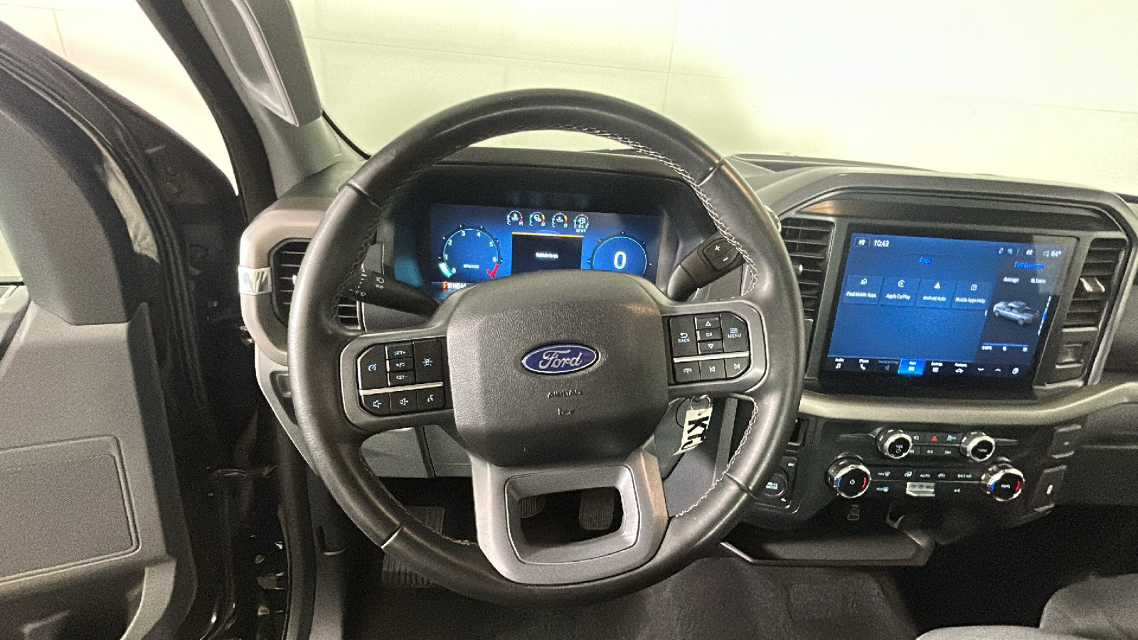 Used 2025 Ford F150 XLT w/ Equipment Group 301A Standard AWD/4WD image 18