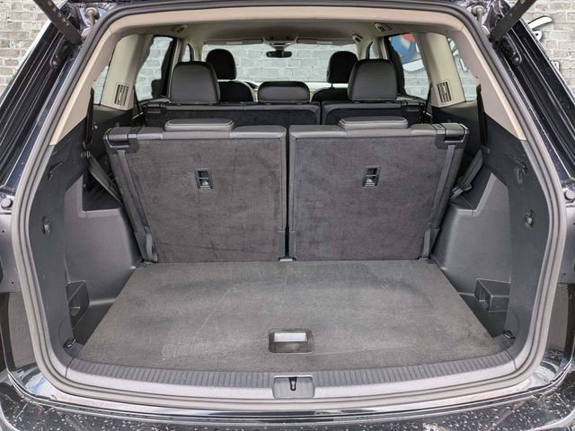 Certified 2025 Volkswagen Atlas SE AWD/4WD image 13