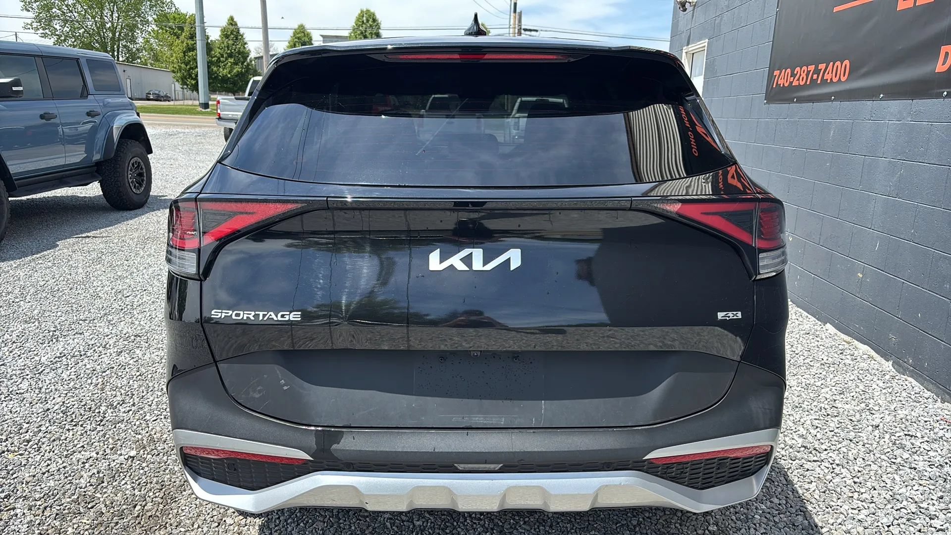Used 2023 Kia Sportage LX AWD/4WD image 4