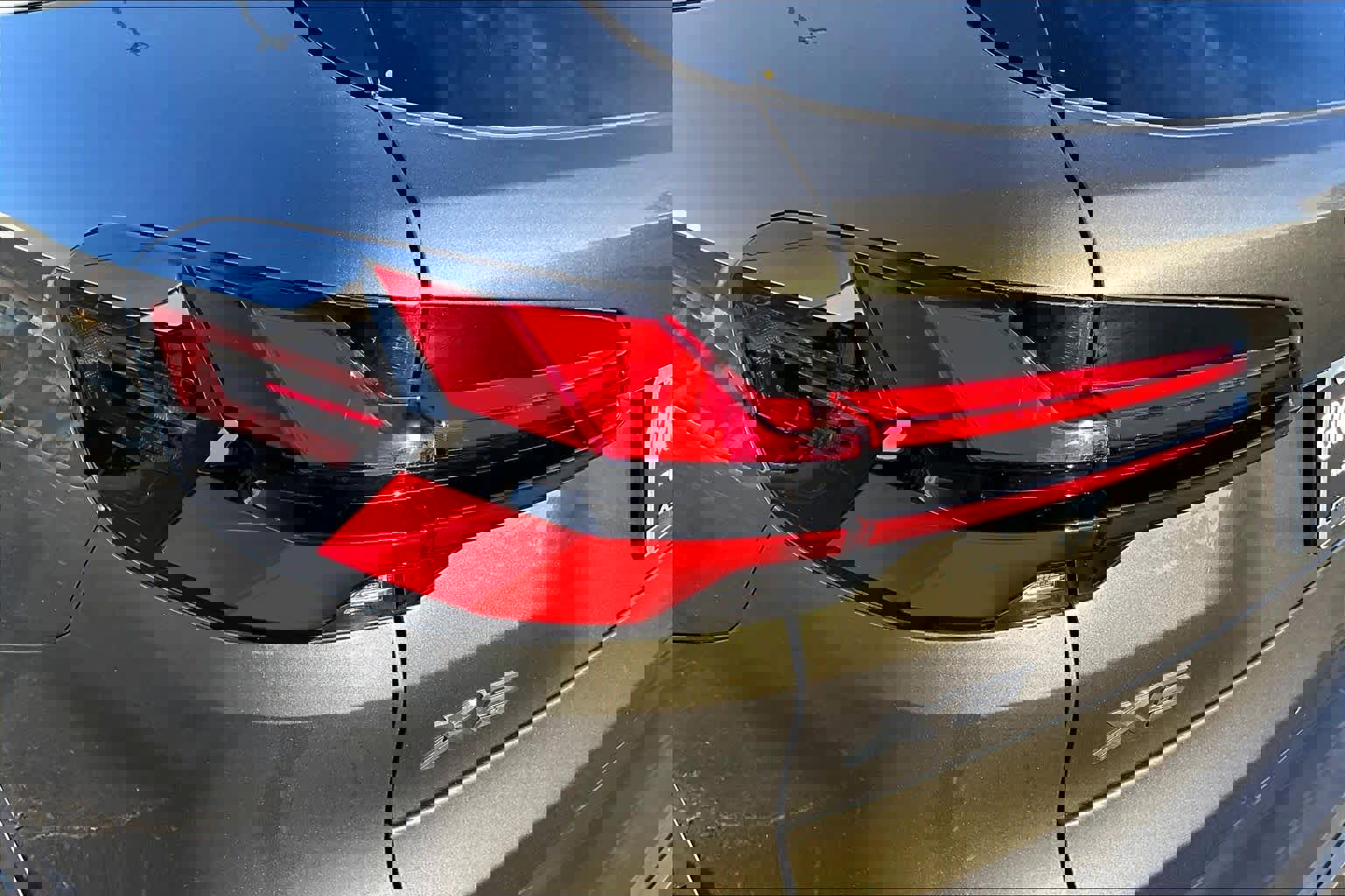 Used 2024 BMW X5 xDrive40i w/ Parking Assistance Package image 30