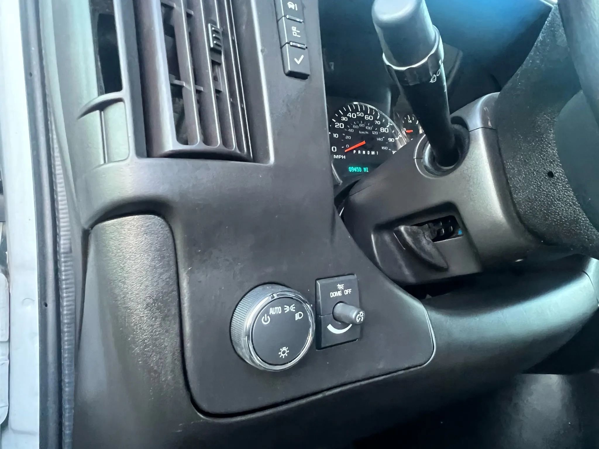 Used 2021 Chevrolet Express 3500 Regular Van 3D w/ Driver Convenience Package image 28