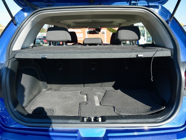 Used 2022 Hyundai Venue SEL w/ Cargo Package image 6