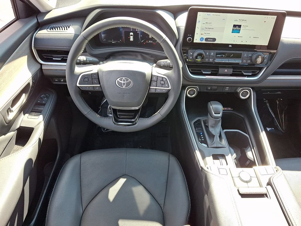 Certified 2026 Toyota Grand Highlander AWD image 12