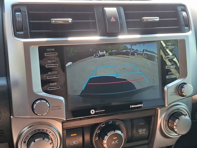 Used 2022 Toyota 4Runner SR5 AWD/4WD image 20