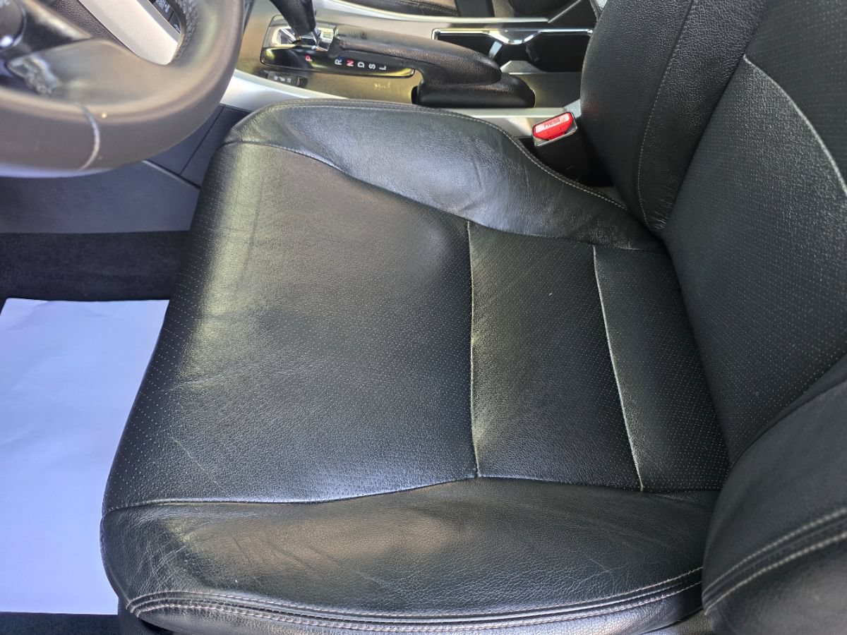 Used 2015 Honda Accord EX-L image 17