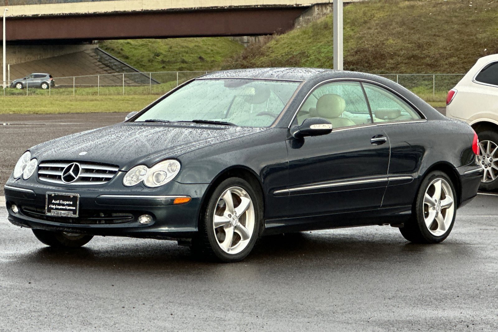Used 2004 Mercedes-Benz CLK 320 Coupe image 7
