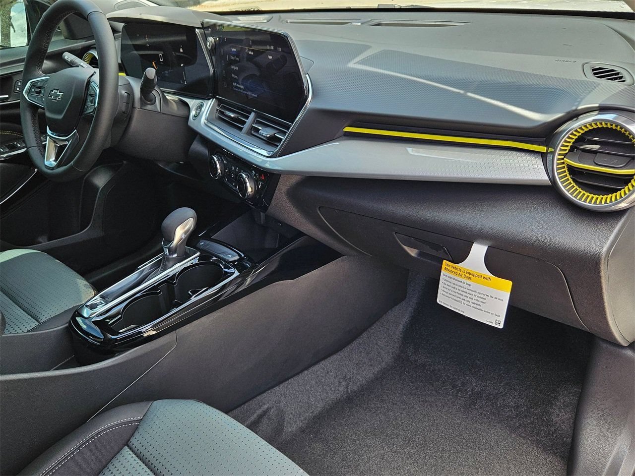 New 2026 Chevrolet Trax LT w/ Driver Confidence Package FWD image 27