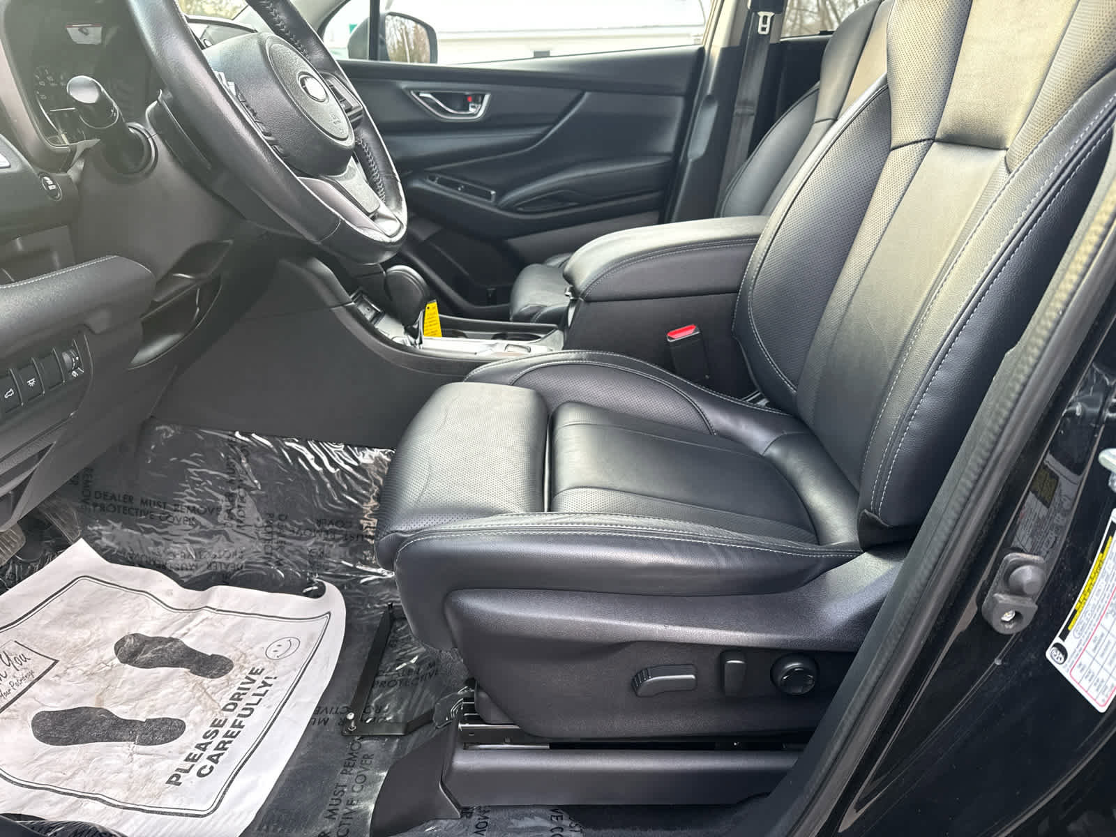 Used 2023 Subaru Ascent Limited image 11