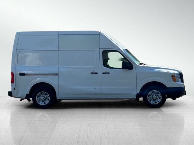 Used 2017 Nissan NV 2500 SV w/ Back Door Glass Package RWD image 3