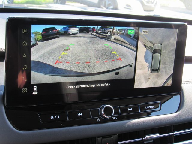 New 2025 Mitsubishi Outlander SE image 16