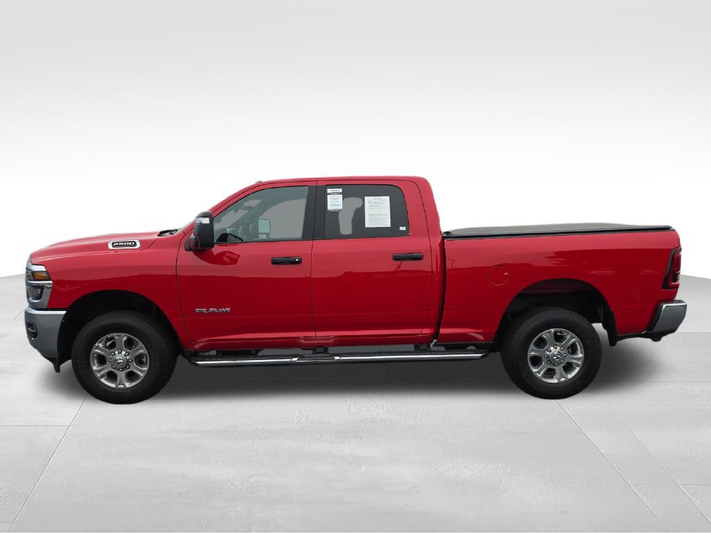 Used 2026 RAM 2500 Big Horn AWD/4WD image 2