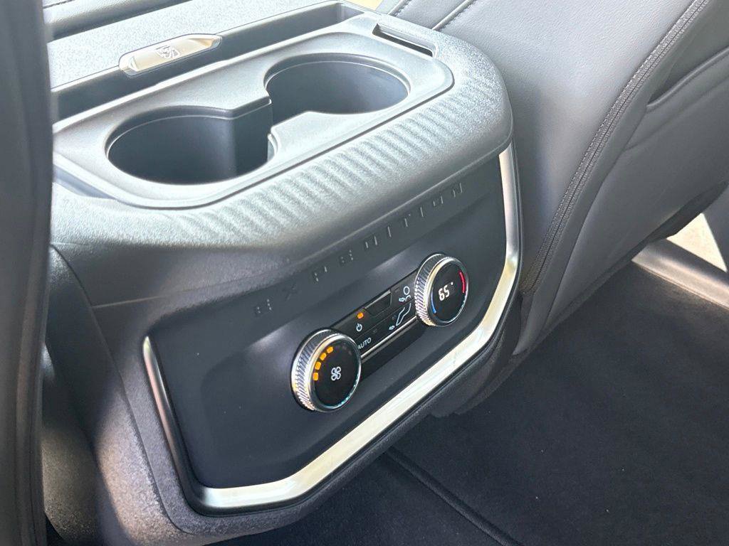 New 2026 Ford Expedition Active RWD image 43