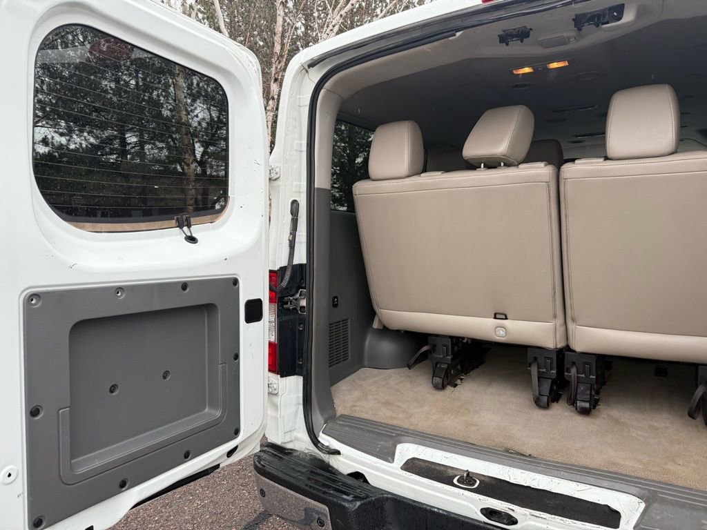 Used 2013 Nissan NV 3500 SL w/ Technology Pkg image 37