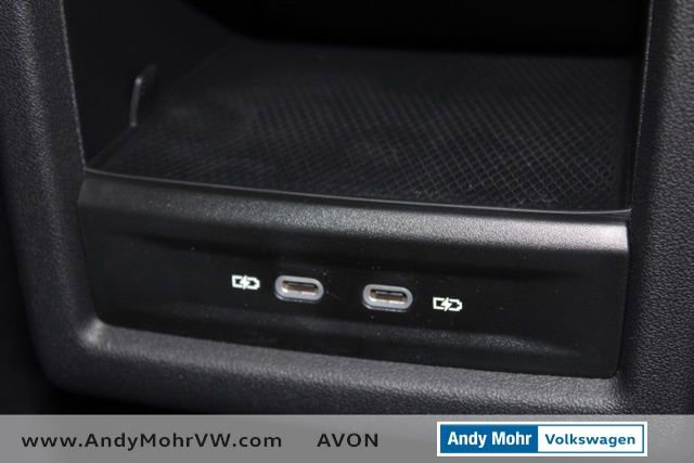 New 2025 Volkswagen ID.4 Pro AWD/4WD image 17