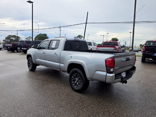 Used 2023 Toyota Tacoma SR5 AWD/4WD image 5