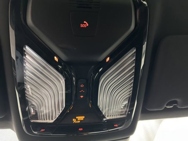 Used 2022 BMW 530i xDrive w/ Convenience Package image 25